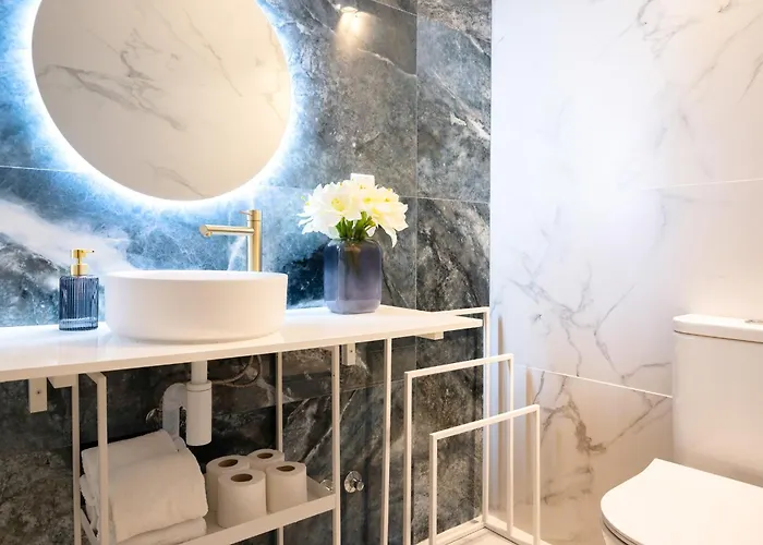 Cardosas Block Luxury *