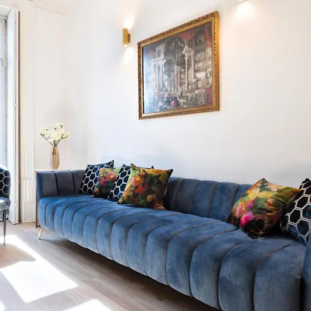 Cardosas Block Luxury