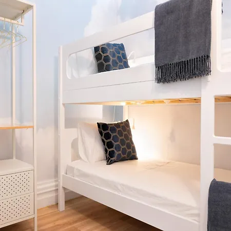 Cardosas Block Luxury Oporto