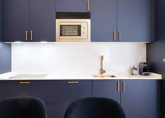 Cardosas Block Luxury *