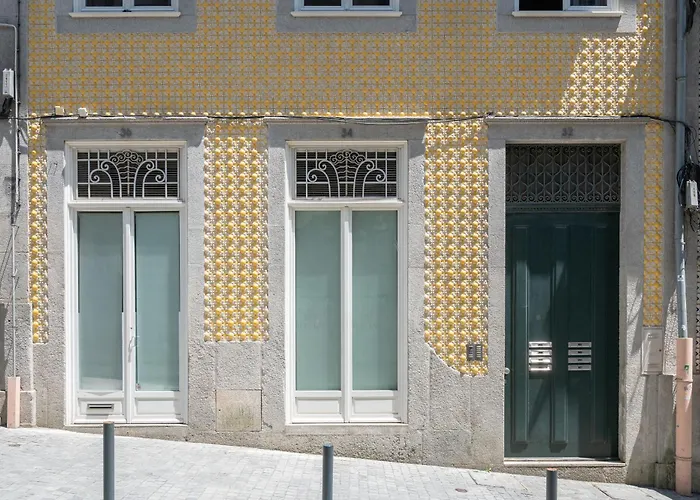 Cardosas Block Luxury *