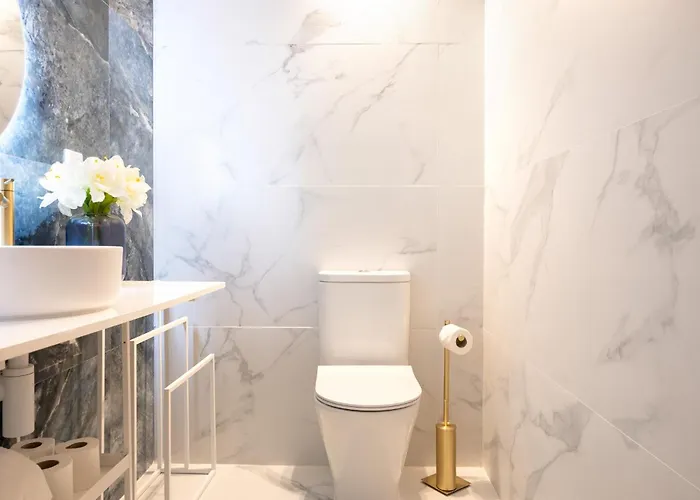 Cardosas Block Luxury Porto