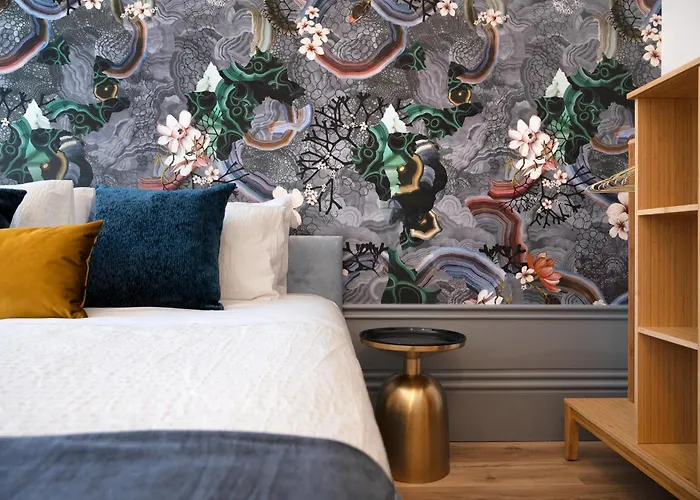 Cardosas Block Luxury Apartment Porto